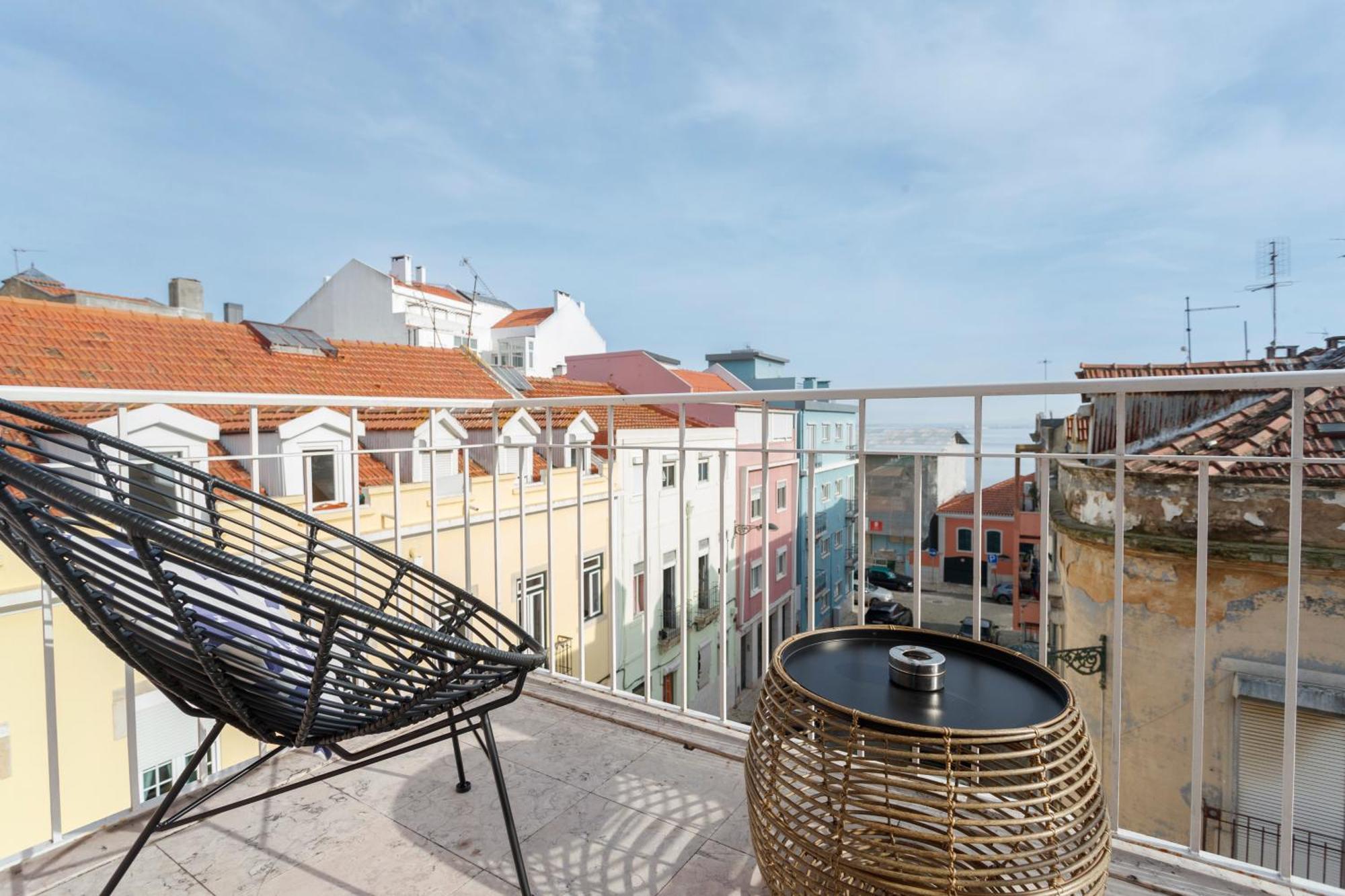 Cortes Apartment In Lisbon Historic Neighborhood Екстериор снимка